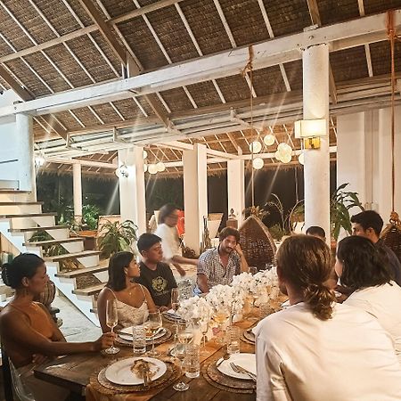 The Living Room Siargao 卢纳将军城 外观 照片