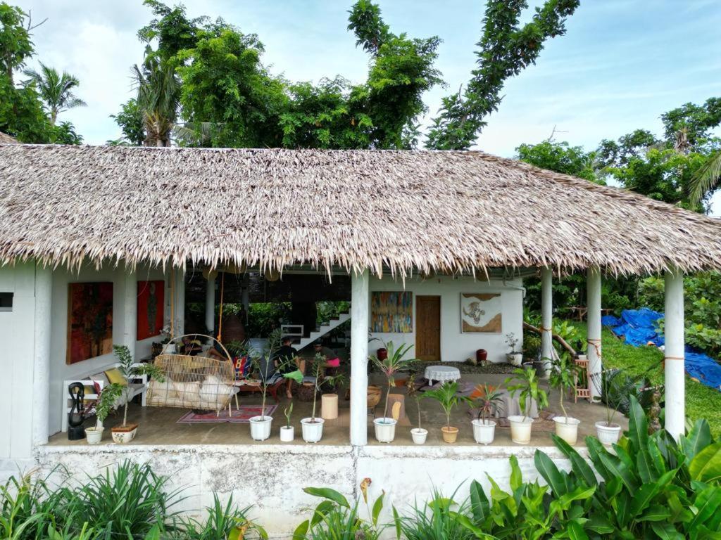The Living Room Siargao 卢纳将军城 外观 照片